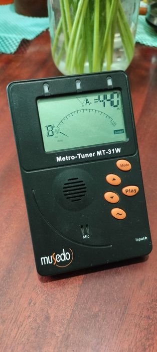 Тюнер Метроном Musedo MT-31W
