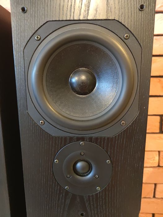 Chario Syntar 200 Tower