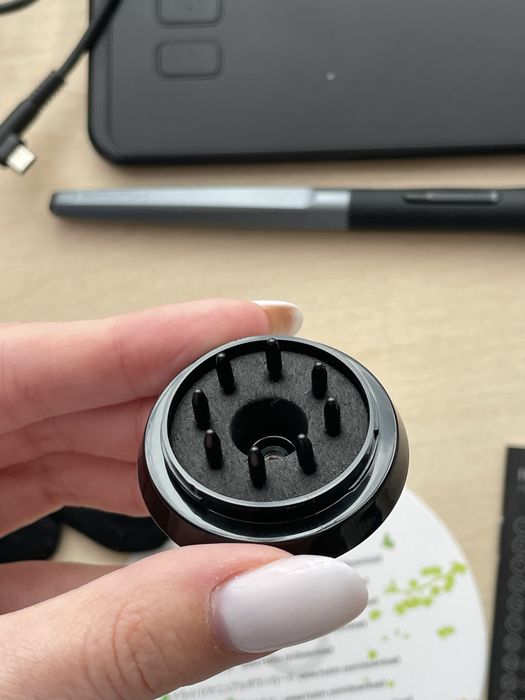 графічний планшет Huion Inspiroy H640P