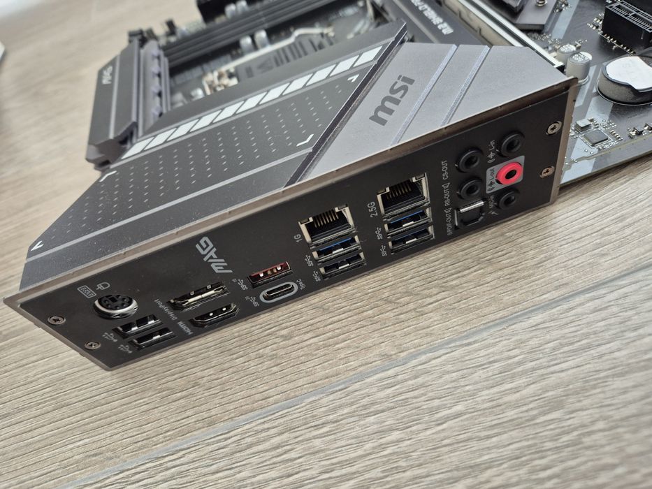 Motherboard MSI Z490 Tomahawk