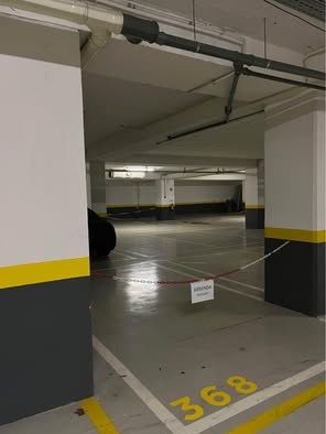 Garagem - Estacionamento Cascais