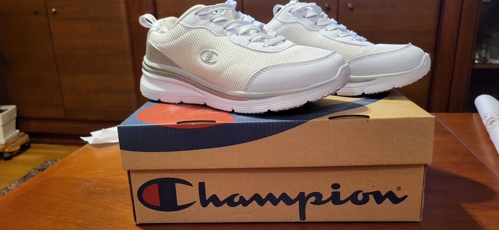 Obuwie damskie Champion
