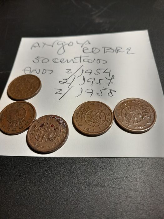 Lote grande de moedas antigas