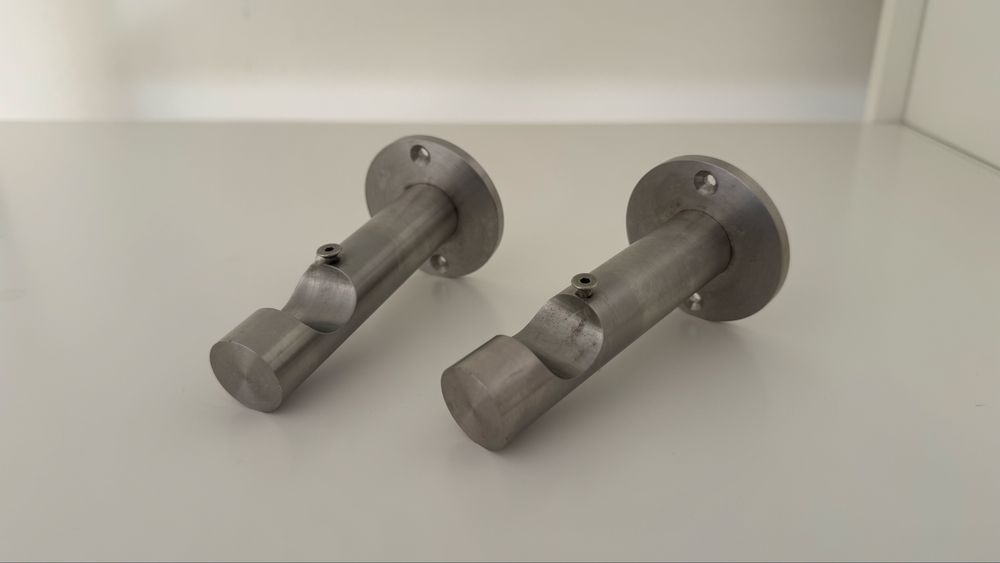 Varão para cortinado e apliques de fixacão, aço inoxidável