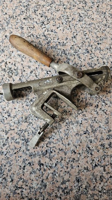 Saca-rolhas industrial, ou restauração