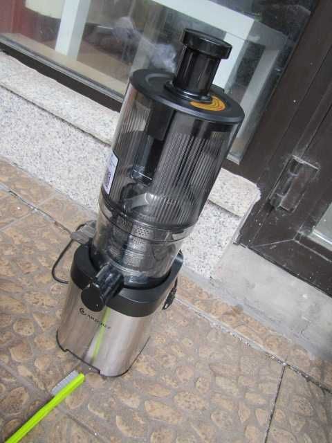 AMZCHEF Sokowirówka wolnoobrotowa wyciskarka owoców warzyw Slow Juicer 180W