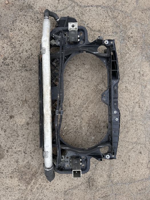 Передня установочна панель телевізор 2.7 3.0 TDI Audi A6 C6 1857769007