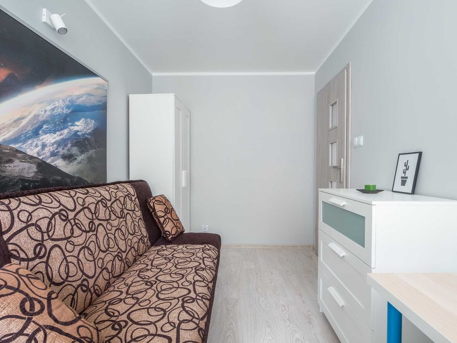 Pokój 1 os ul.Popowicka obok Magnolia 20 m przystanek do Centrum