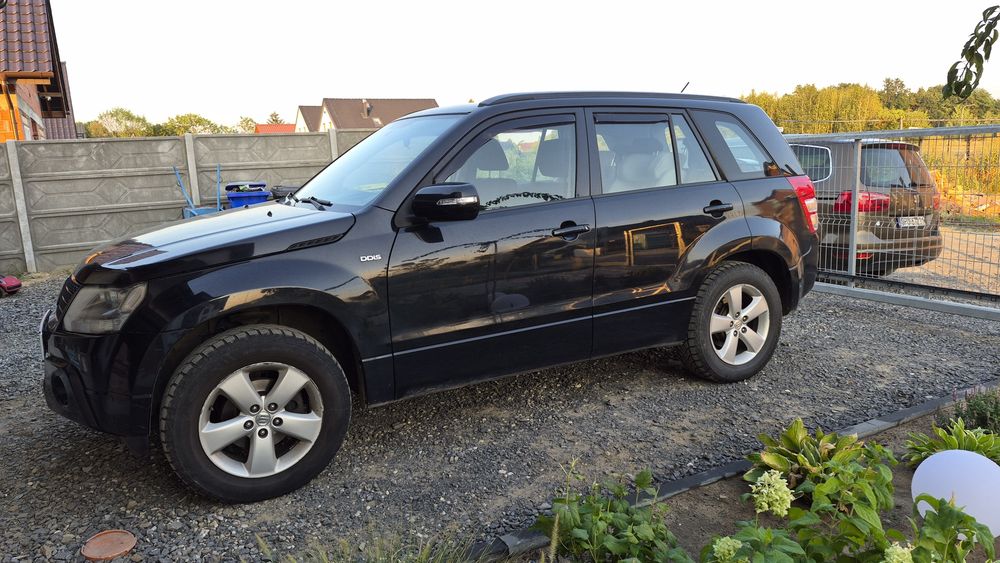 Suzuki Grand Vitara 2009 4x4  Krajowy