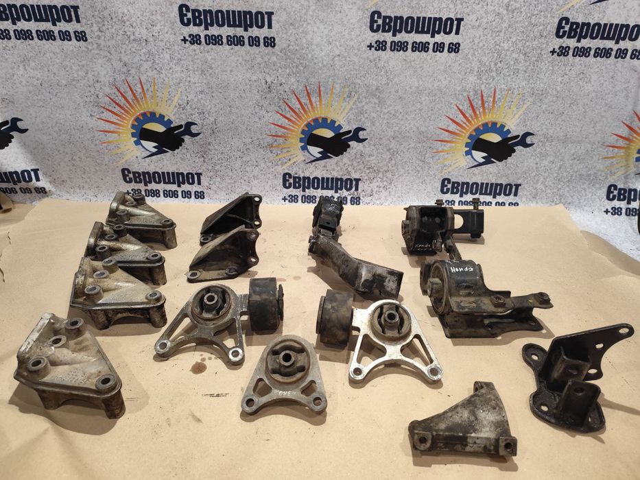 Подушка Land Rover Freelander l 1996-2005p  1.8/2.0 d M47