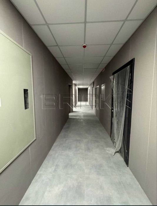 Продаж  2к квартири   проспект Миколи Бажана  17 Дарницький район 899$ за кв м