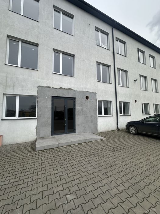 Оренда фасадного комерційного приміщення Ківерці, 350 м2 з новим ремон