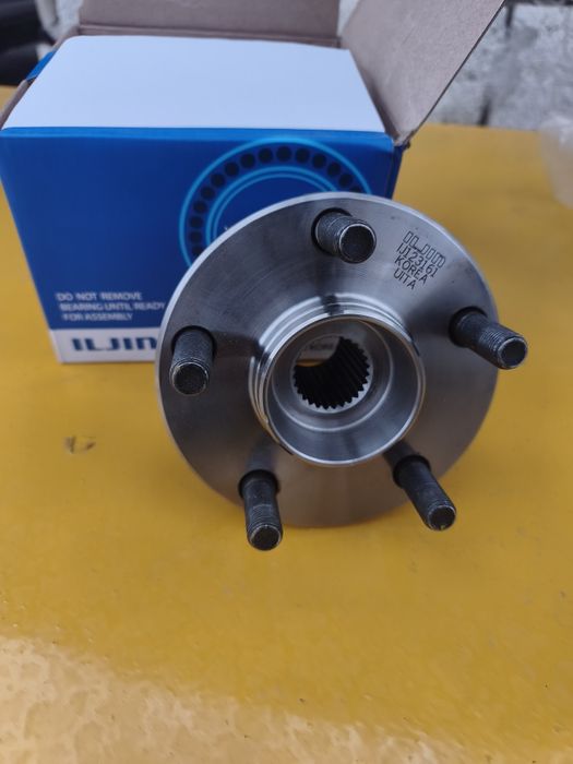 Продам Ступичний підшипник Subaru ILJIN IJ123161