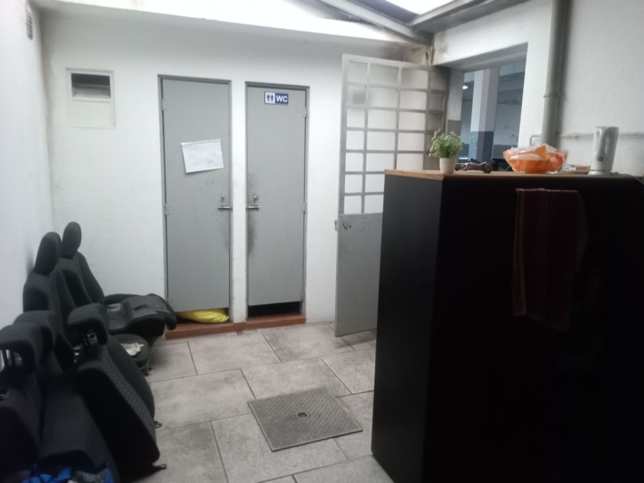 Trespassa Oficina Auto no centro da cidade São João da Madeira