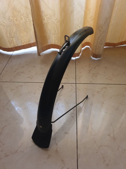 Guarda lamas dianteiro roda 20