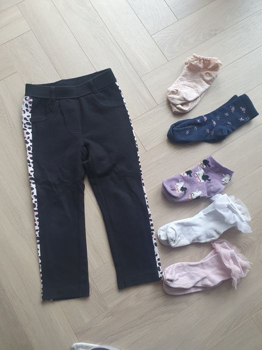 Spodnie jegginsy legginsy Coccodrillo r. 92 + skarpetki