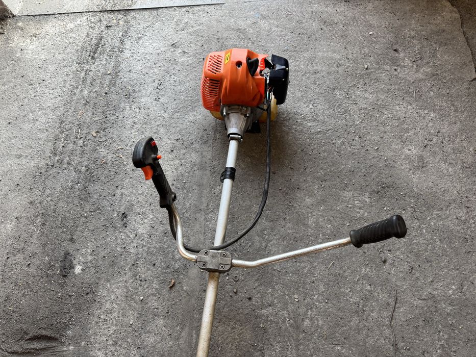 Бензокоса робоча б/в