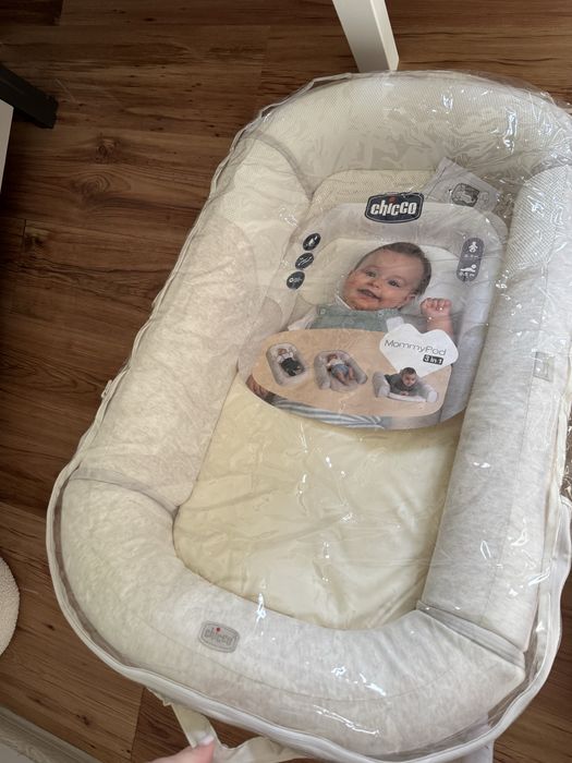 Кокон Chicco 3 в 1 Mommy Pod