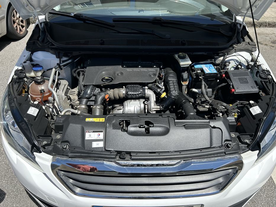 Peugeot 308 1.6 blue hdi
