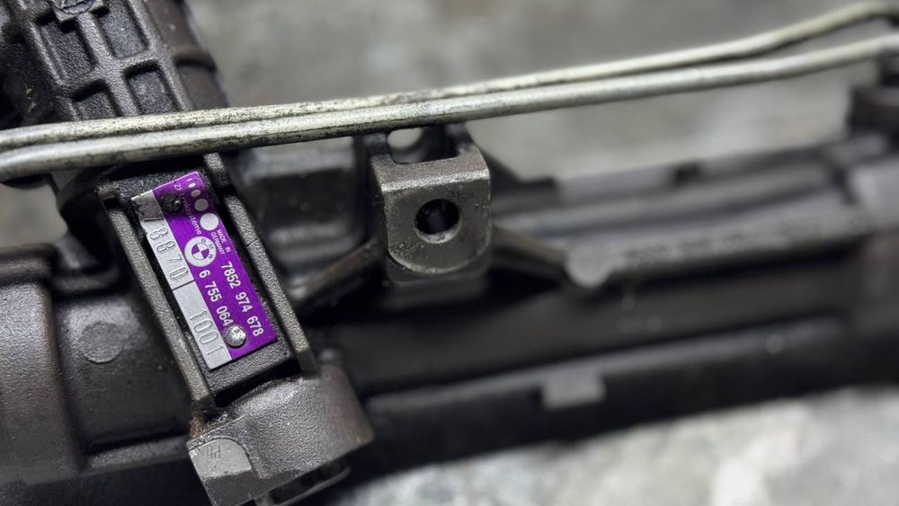 Рульова рейка БМВ Е46 Рейка е46 Рулевая рейка BMW E46 Шрот Розборка