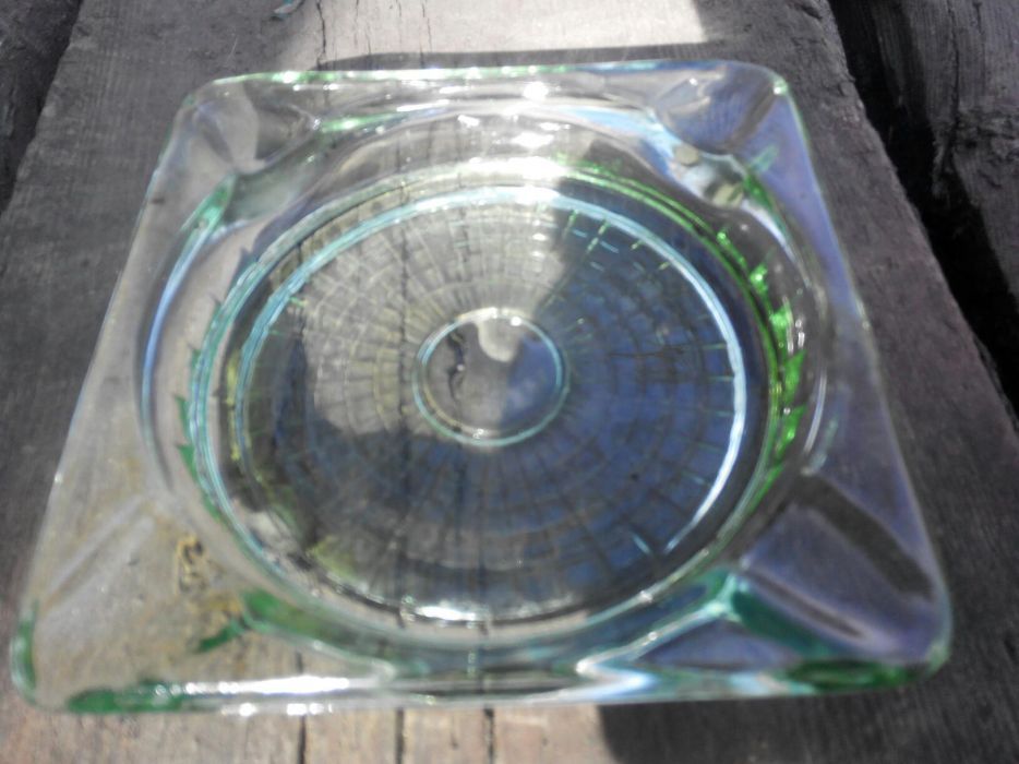 Пепельница