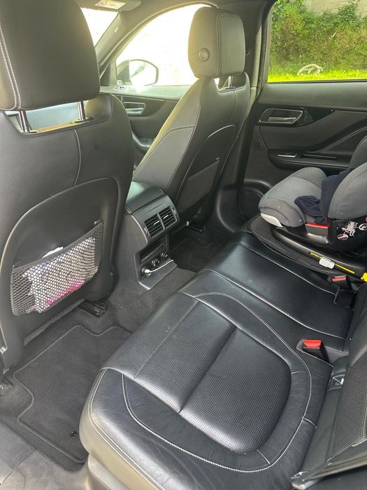 Jaguar F-Pace 2.0 i4D R-Sport AWD Aut.