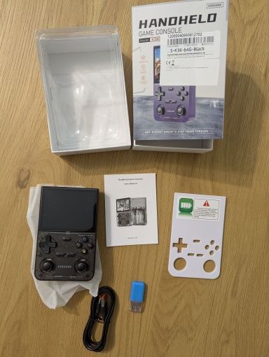 Consola Portátil Jogos Retro Kinhank K36 – +15.000 jogos na palma da m