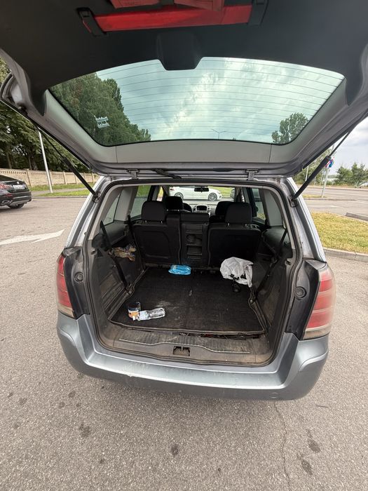 Продам Opel Zafira 2007 рік 1.9 дизель