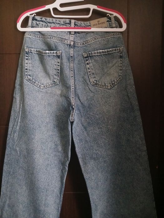 Продам джинсы р.38 Турция.