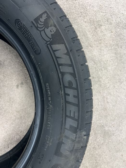 215/60R16 Michaelin lato nowa