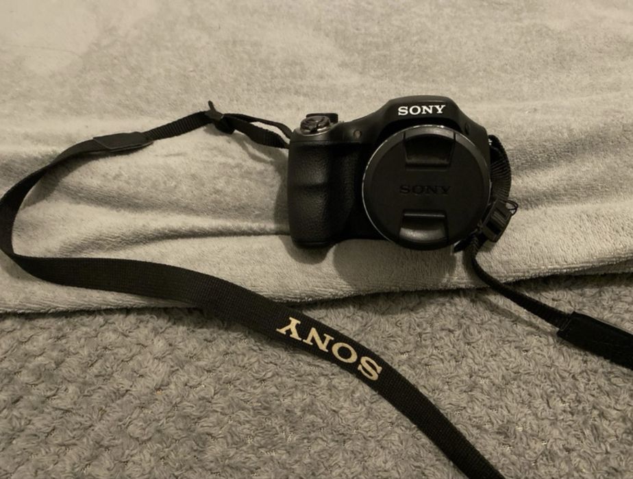 Sony Cyber-Shot DSC-H300