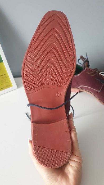 Now eleganckie skórzane męskie buty od Lambretta rozmiar 42