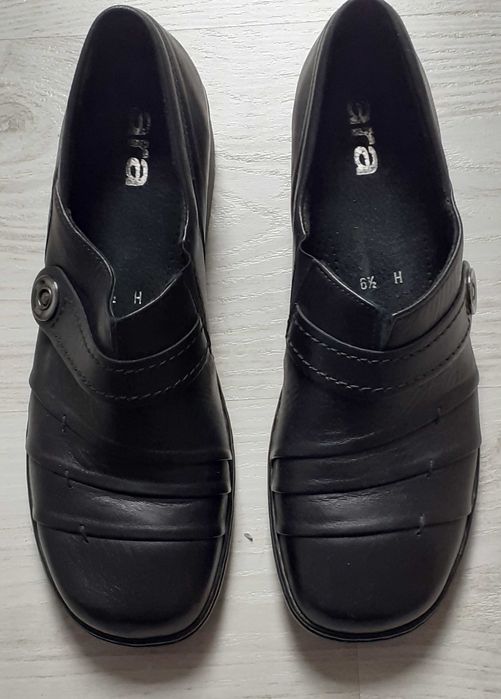 Półbuty pantofle Ara skórzane 39,5