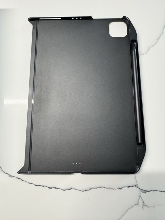 iPad Pro 11” (2ª Geração) + Magic Keyboard + Pencil + moft Snap Case64297828566403124