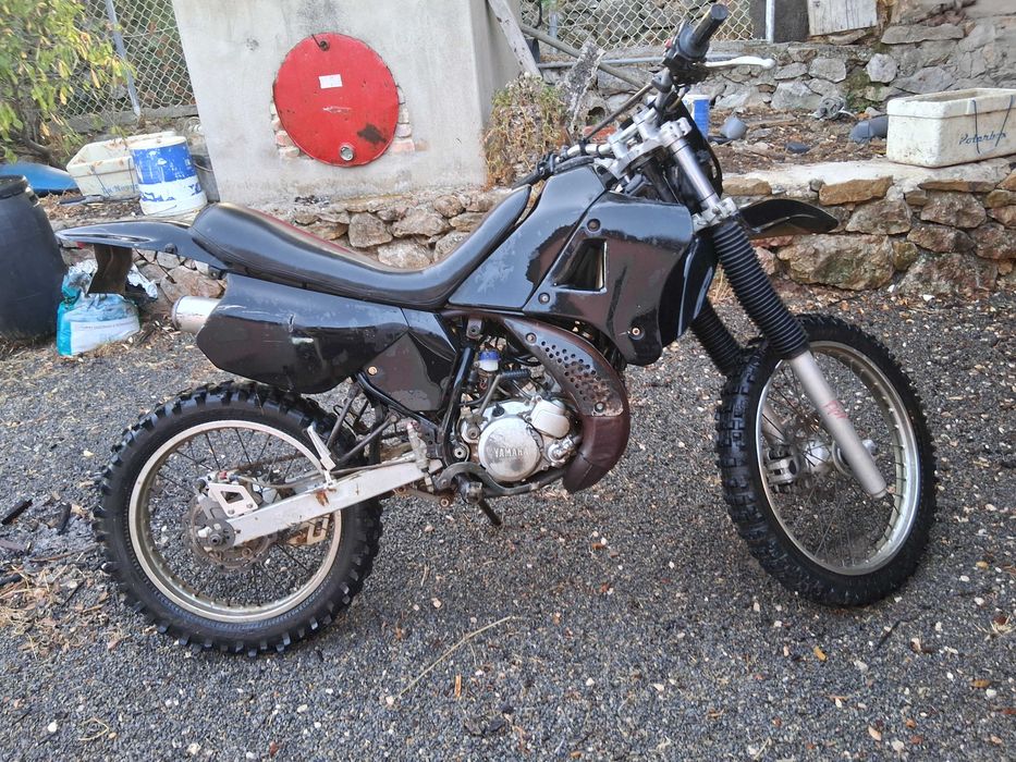 YAMAHA DT R 125 em bom estado