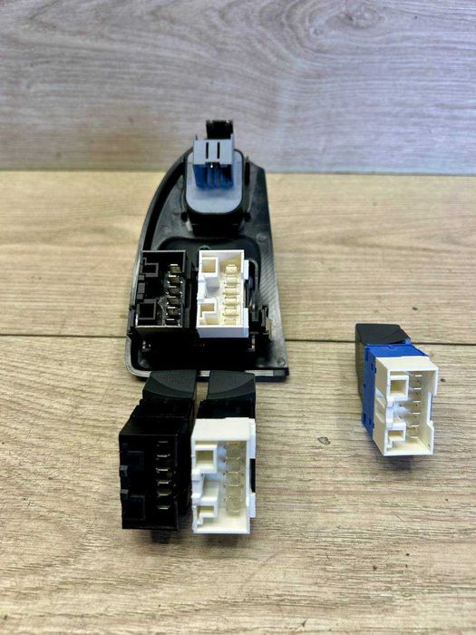 Кнопка склопідйомника Fiat Ducato Boxer Jumper Дукато Боксер Джампер