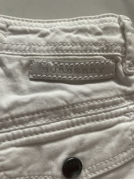 Burberry spodenki dla dziewczynki biale r.86