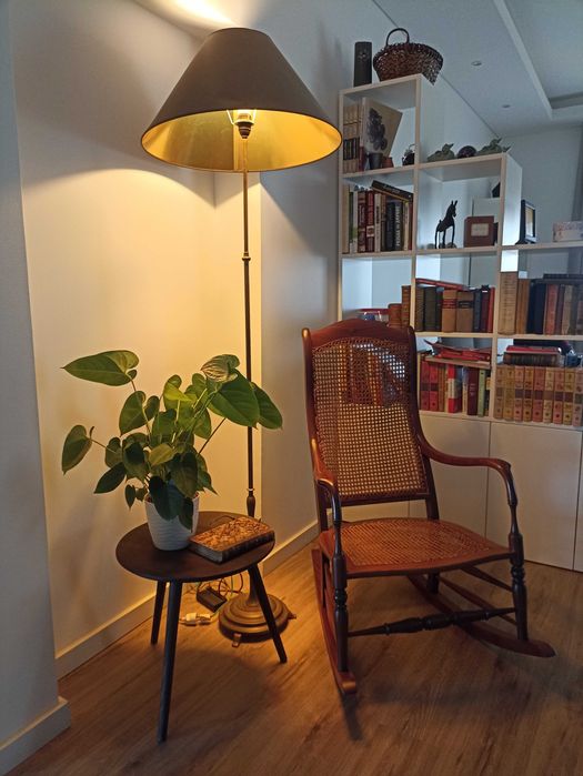 Candeeiro em bronze426579840111759360