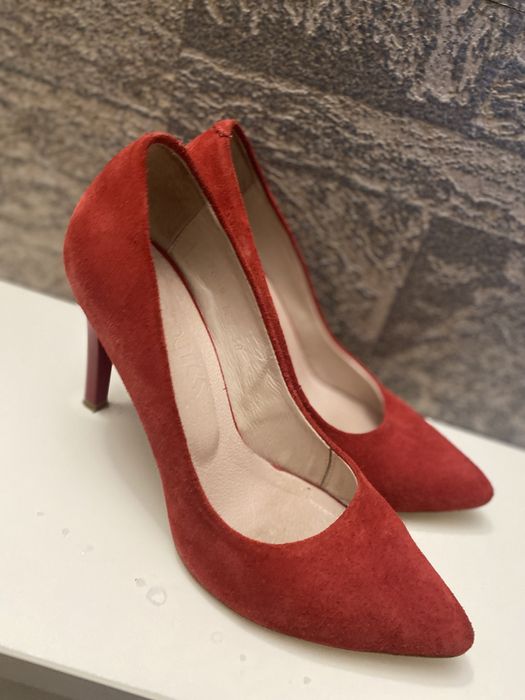 Туфлі човники