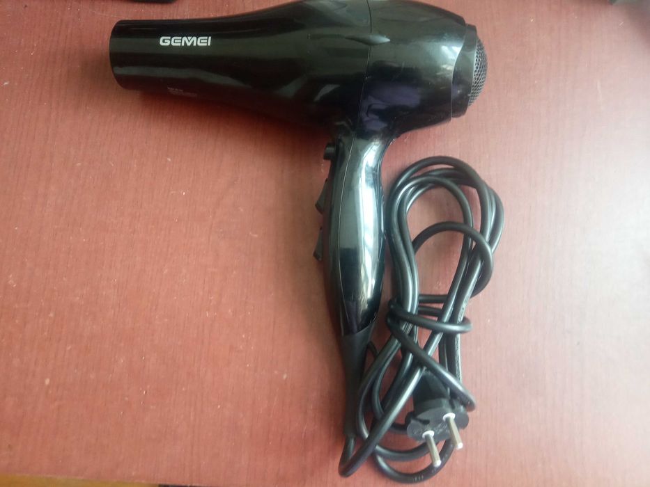 Фен  для сушки волосся Gemei gm103