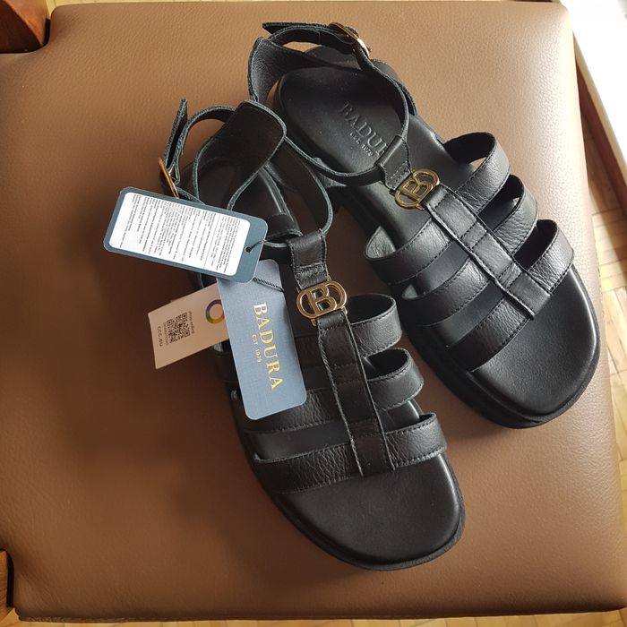 Badura sandały skórzane 39 czarne Nowe z metkami