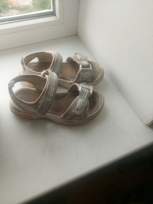 Босоножки для девочки