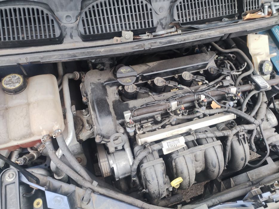 Двигун мотор 1.6 бензин форд фокус 2 разборка ford focus 2 c-max