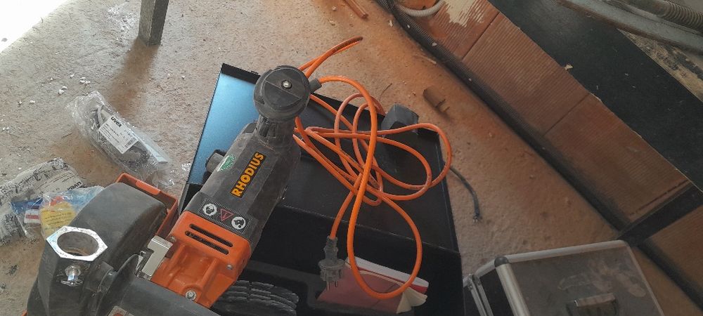 Bruzdownica Rhodius 403s