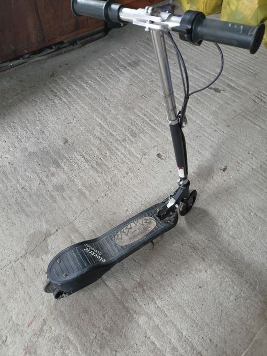 Hulajnoga elektryczna