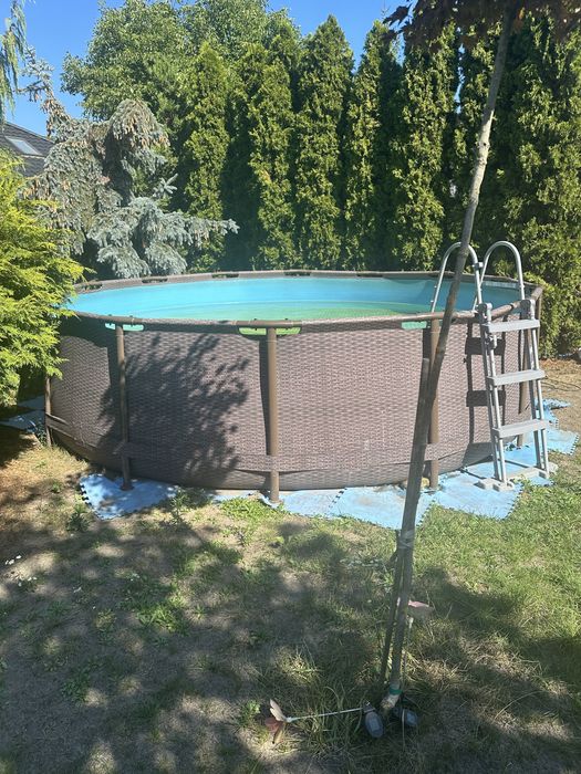Basen Bestway stelażowy rattan 4,27 m