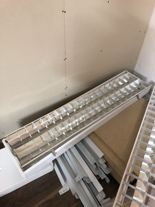 Candeeiro com armadura