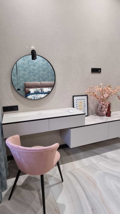 Lux apartments с бассейном возле "Золотого берега"