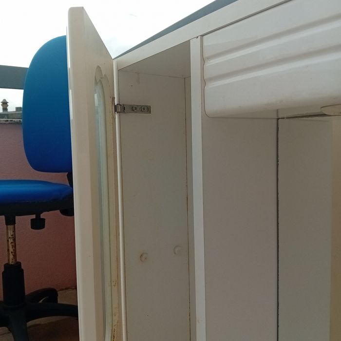 Armário para casa de banho