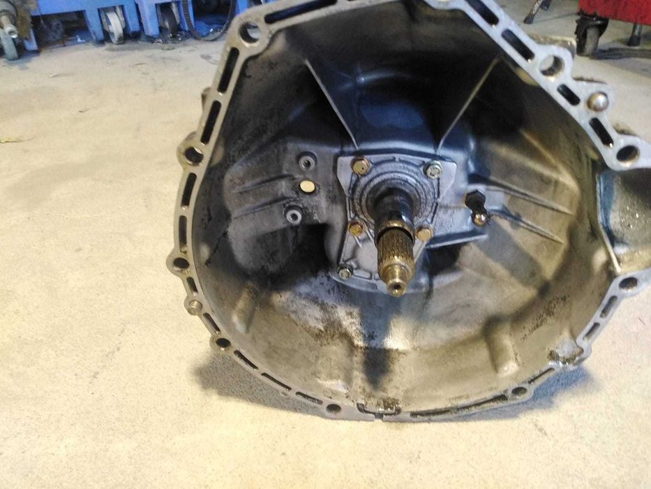 Caixa de 4 Velocidades Mercedes 190D